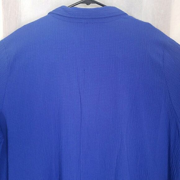 Caleloos Woman's Blouse Size 3XL Royal Blue Button Detail Long Sleeves Button Up - Picture 9 of 11